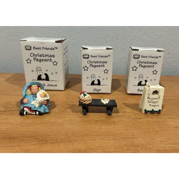 10 Piece Best Friends Christmas Pageant Nativity Set - Picture 5 of 10